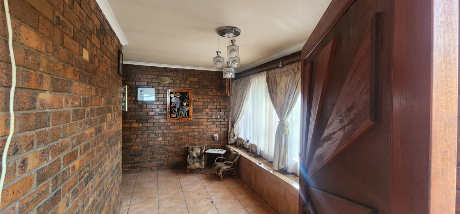 3 Bedroom Property for Sale in Vaalpark Free State